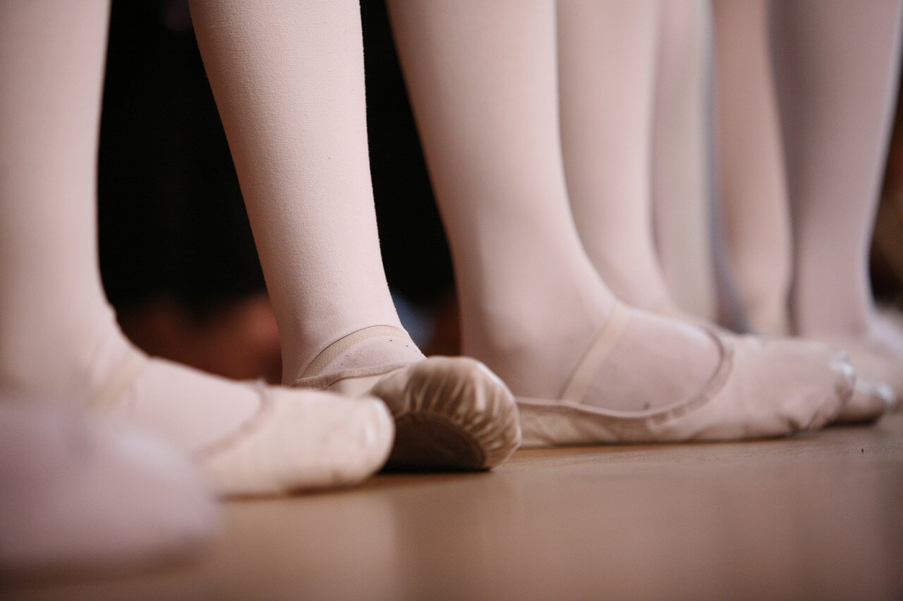 Cómo limpiar zapatillas de ballet? – Mundance